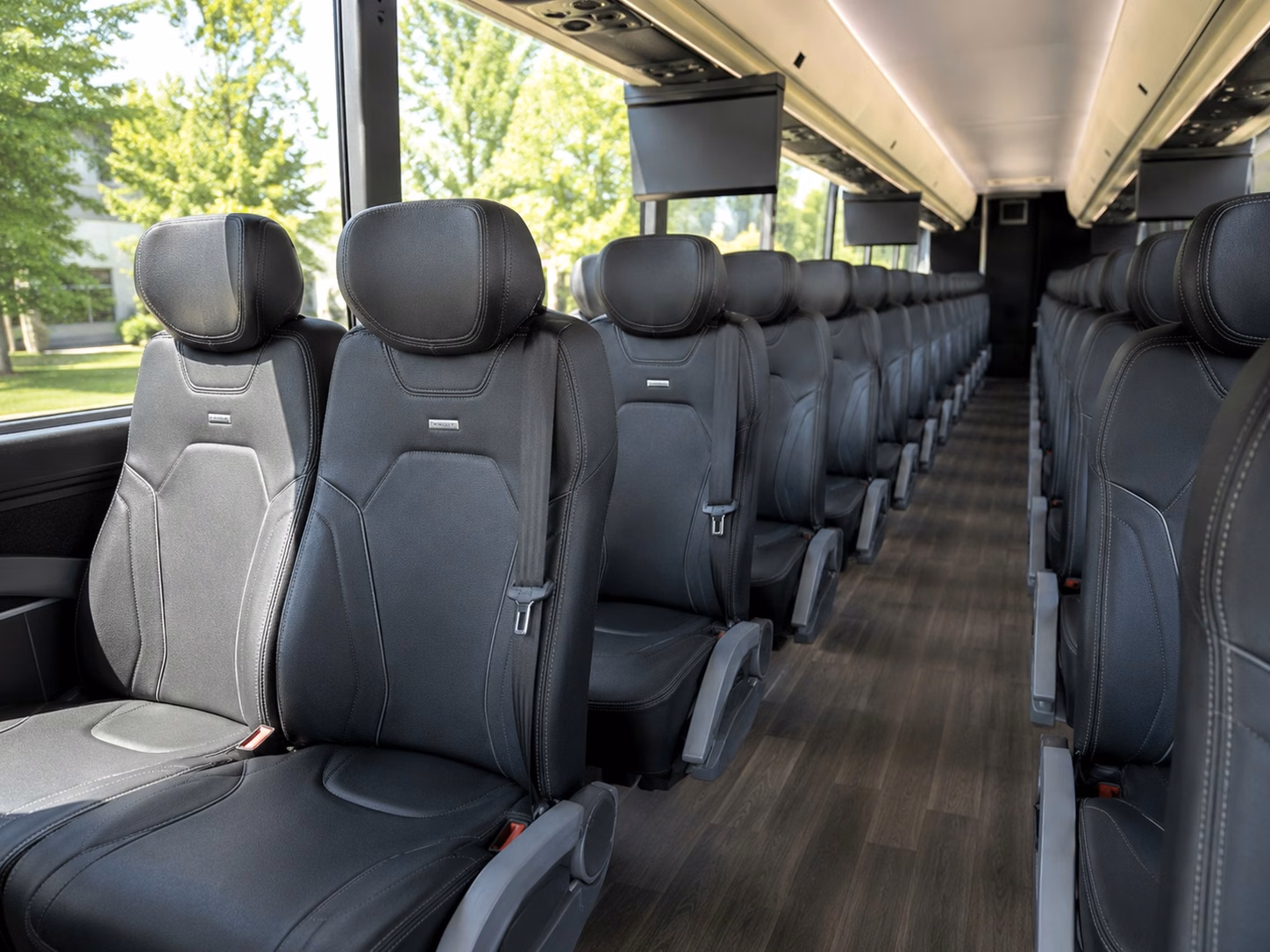 charter bus transportation between baltimore s federal facilities and government campuses