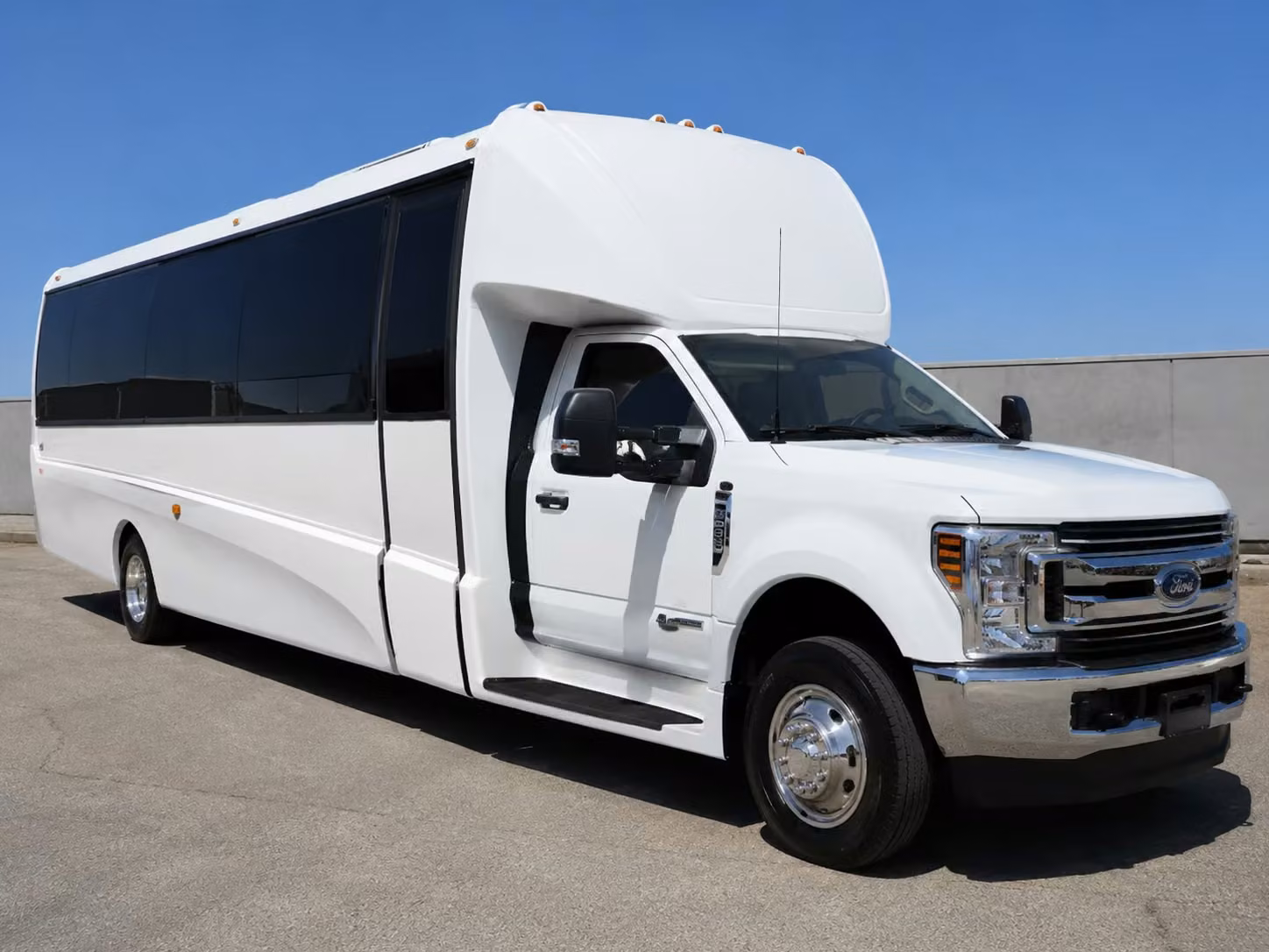 minibus rentals keep baltimore prom groups together without the oversized price tag