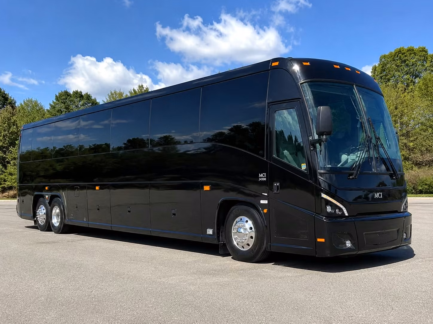 sports fan buses and game day transportation in baltimore